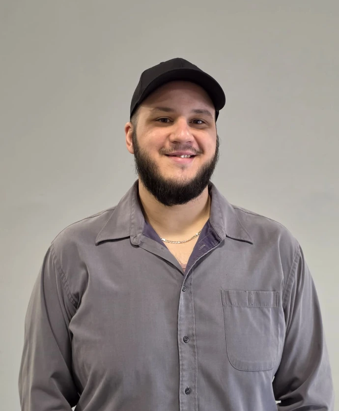 Jesse James Carriera Chief of Operations and floor installation specialist