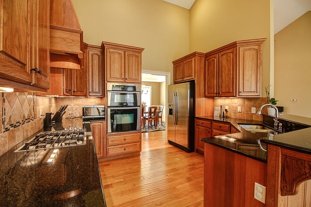 Elegant white oak solid hardwood flooring style in a Mississauga home renovation